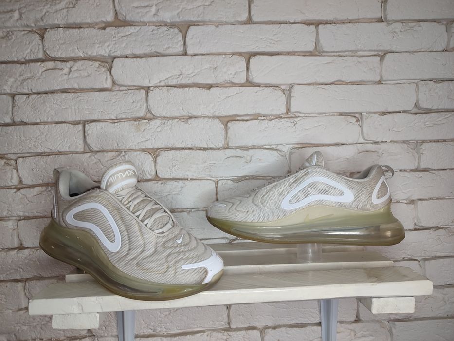 Nike air max 720 кросівки чоловічі оригінальні Англія 30.5см