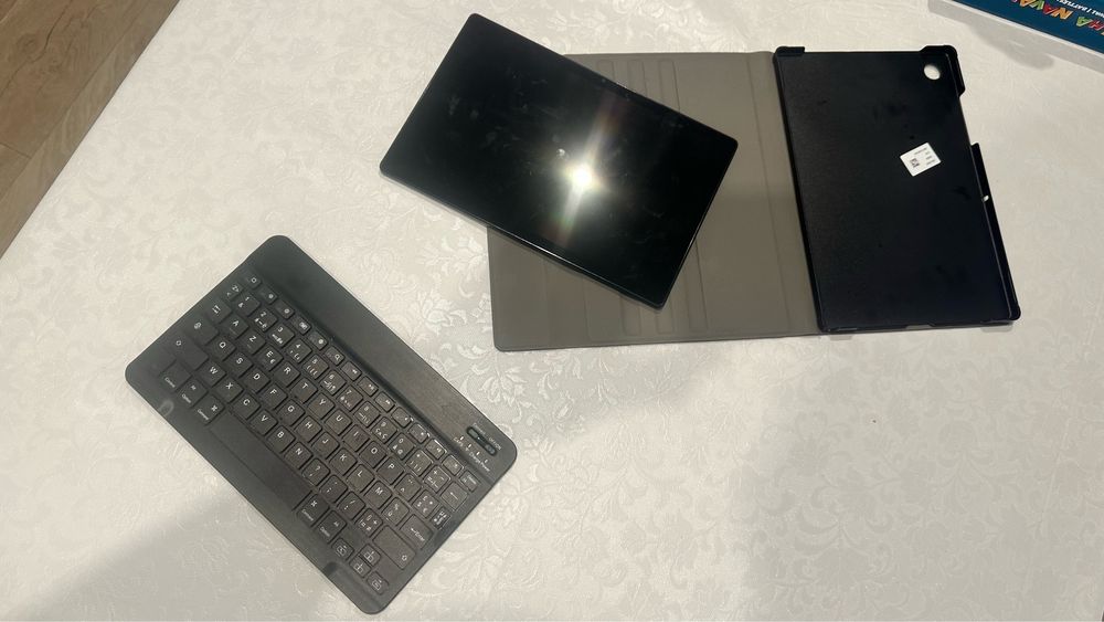 Tablets sasung A8