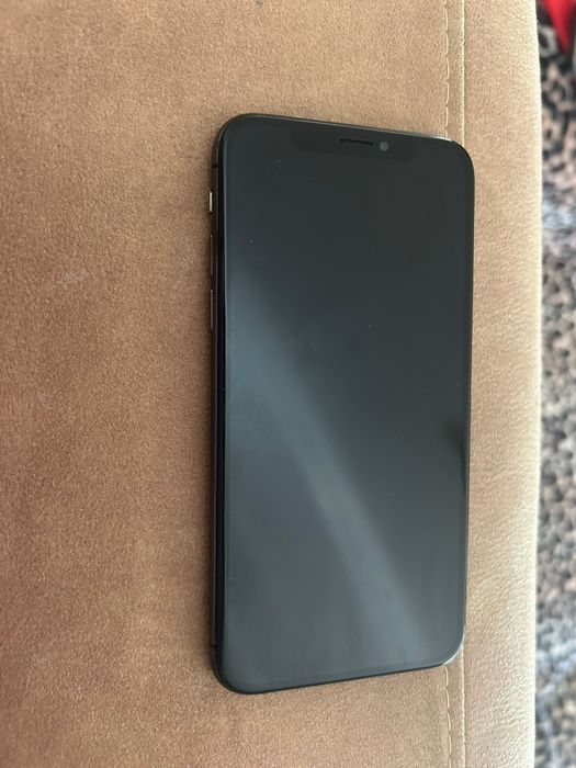 iPhone X 64 GB — Bateria, Câmara e Ecrã Novos