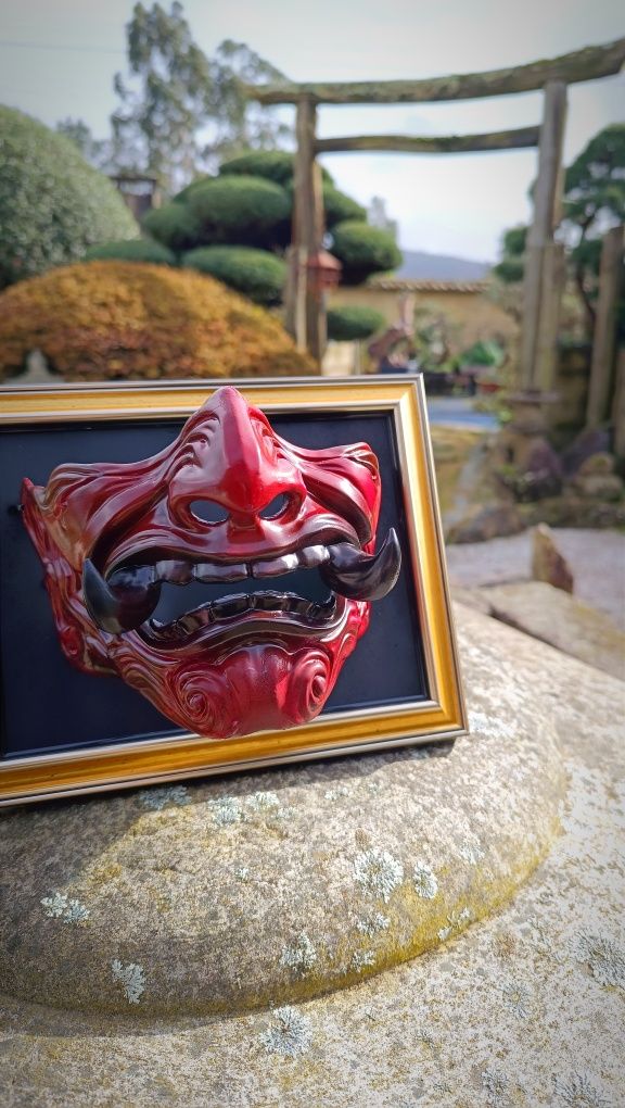 Máscara de samurai (Hannya) decorativa