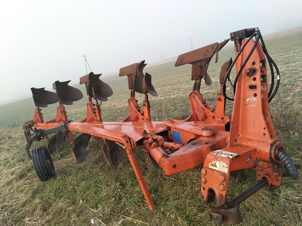 Pług Kuhn Master 120 4+1