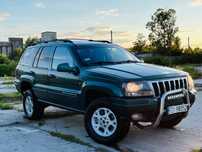 Продам Jeep Grand Cherokee в хорошем техническом состояние