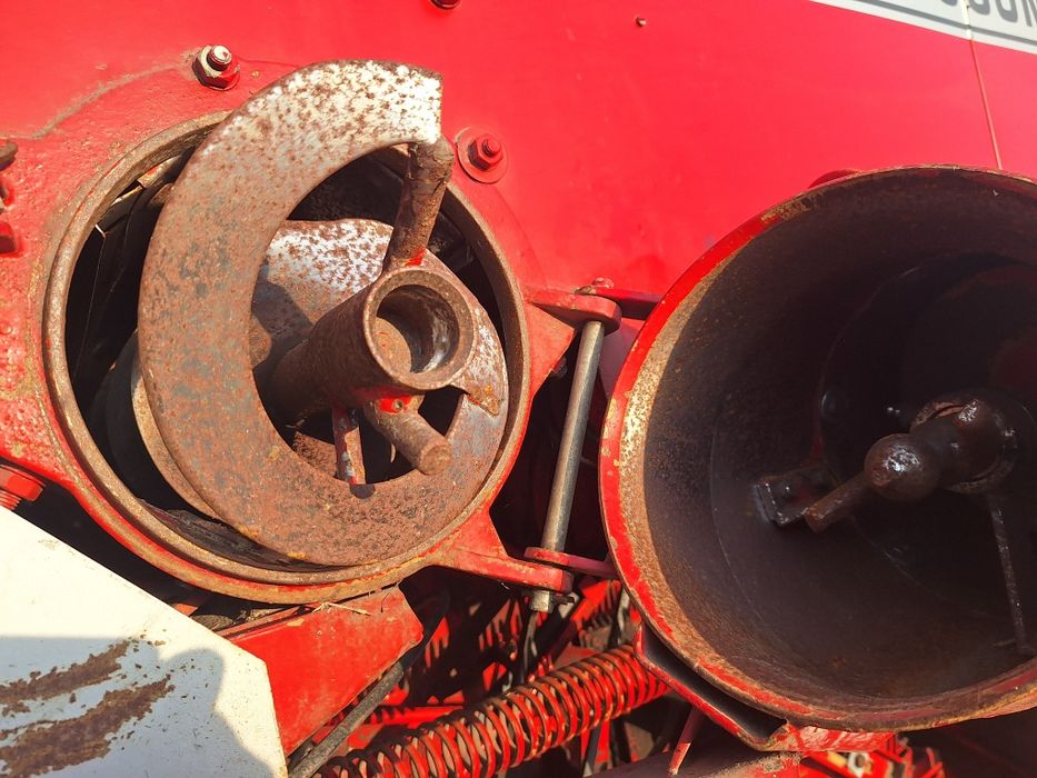 Комбайн Massey Ferguson 430 !
