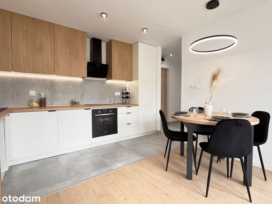 3 Pokoje | Po Generalnym Remoncie |2 Piętro | Loggia