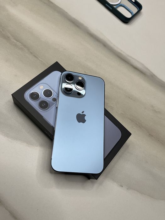 iPhone 13 pro 256gb niebieski stan bdb