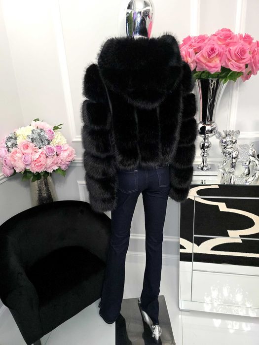 PRZEPIĘKNE futerko bardzo pyszyste S/M