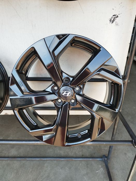 Felgi 19" 5x114.3 Et 40 7j Hyundai Kia Nissan Renault Toyota Honda