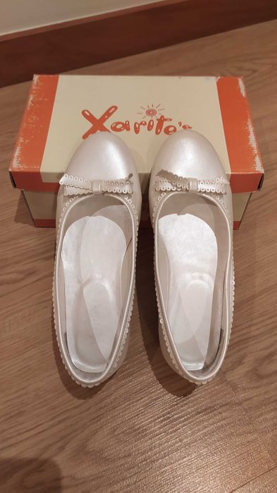 Sapatos pele pérola - 32
