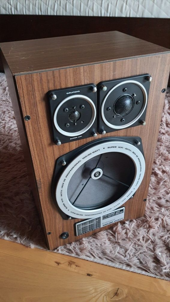 Kolumny Grundig Box 30 hifi proffesional aktywne