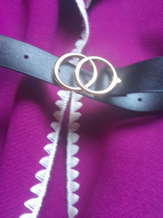 Nowy płaszcz narzutka z paskiem roz uni