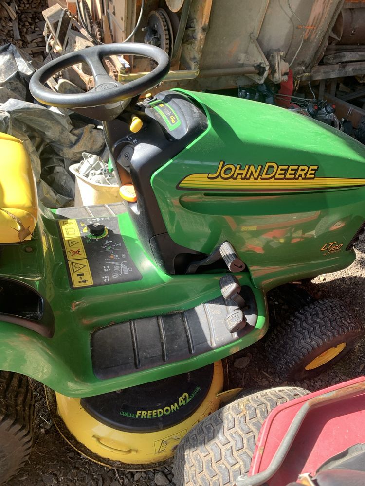 Kosiarka traktorek do trawy johnderre LT 160 automatic