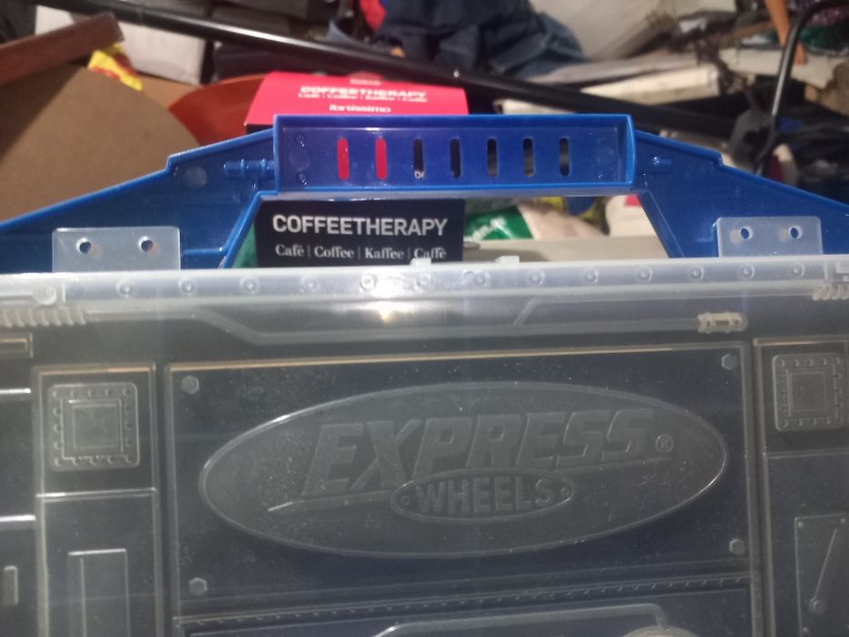 Caixa express wheels