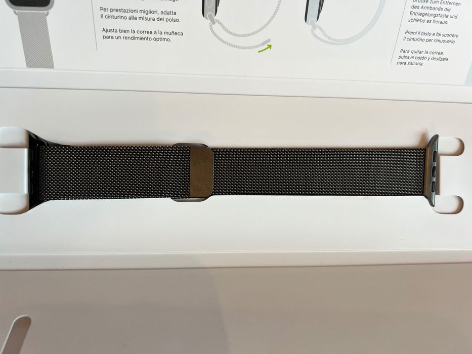Stalowy pasek Apple Watch Graphite Stainless Steel Milanese Loop