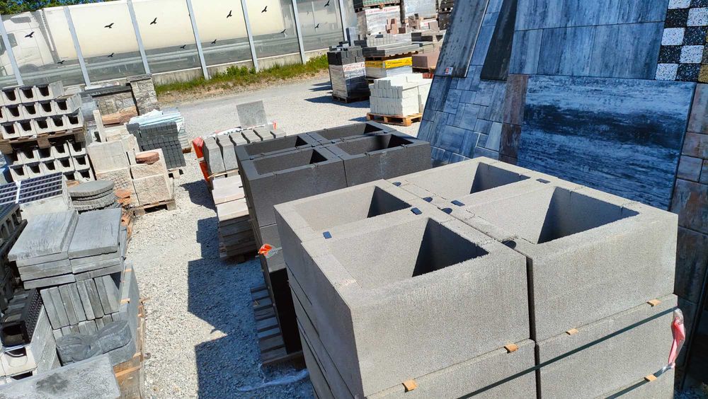 Filar podstawa pod pompę piec 48x48x25 donica gazon doniczka kwietnik