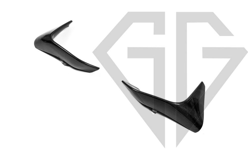 Накладки на передний бампер BMW M3 F80 / M4 F82 карбон MP Style Carbon