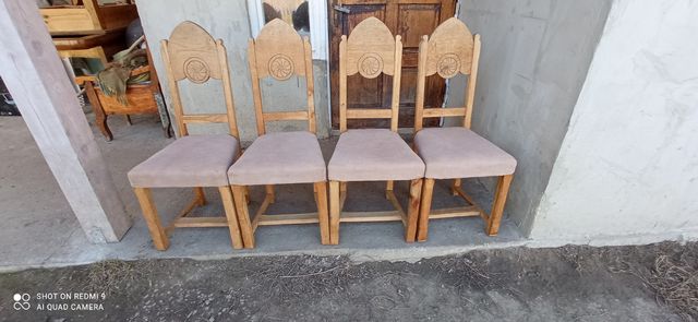 Sprzedam Krzesła Dębowe