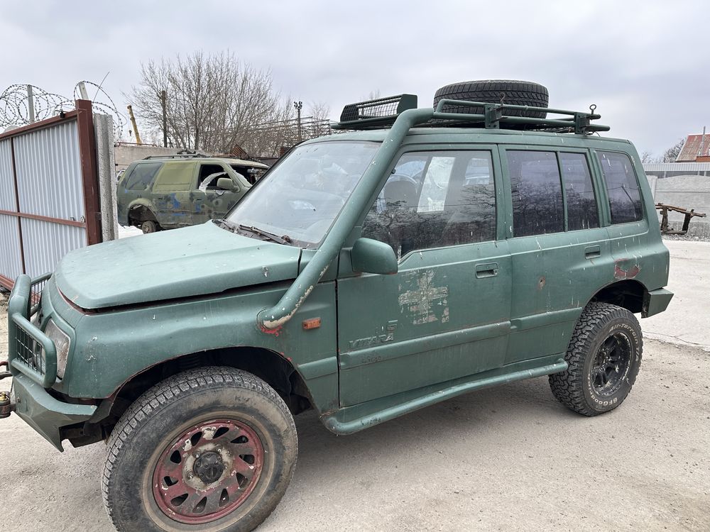 Разборка шрот Suzuki Vitara 1.6 бензин коробка автомат 1993 1994 1995