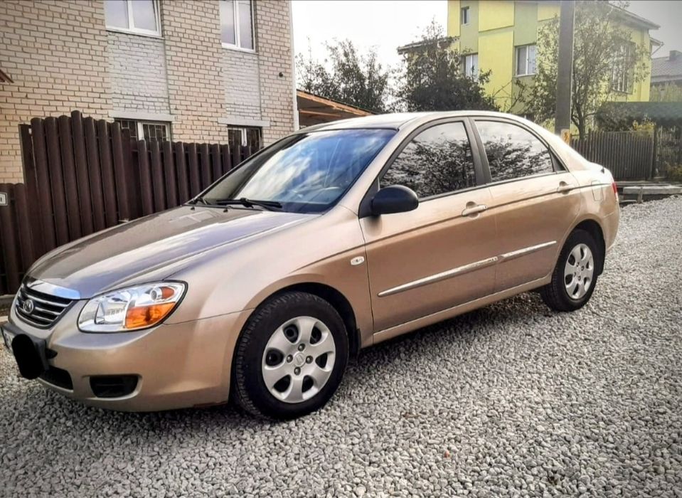 Продаю kia cerato