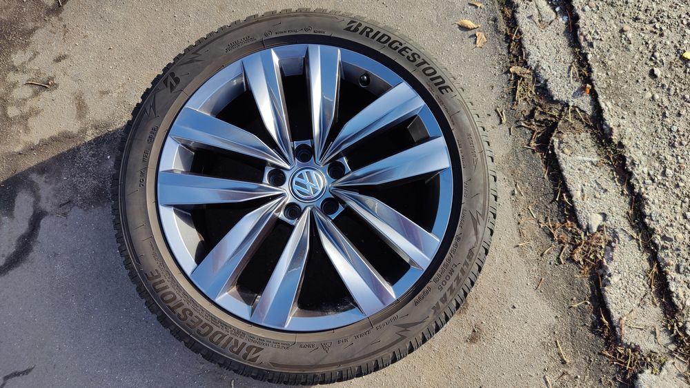 Felgi Volkswagen + opony Bridgestone LM005 Blizzak 245/45R18 100V