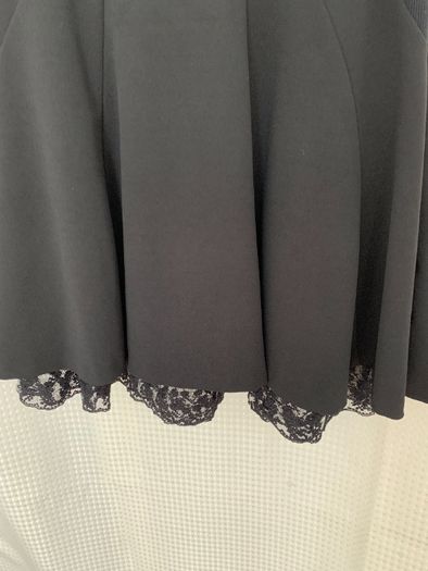 NOWA Czarna rozkloszowana sukienka Donna Karan DKNY XL 42 koronka mat