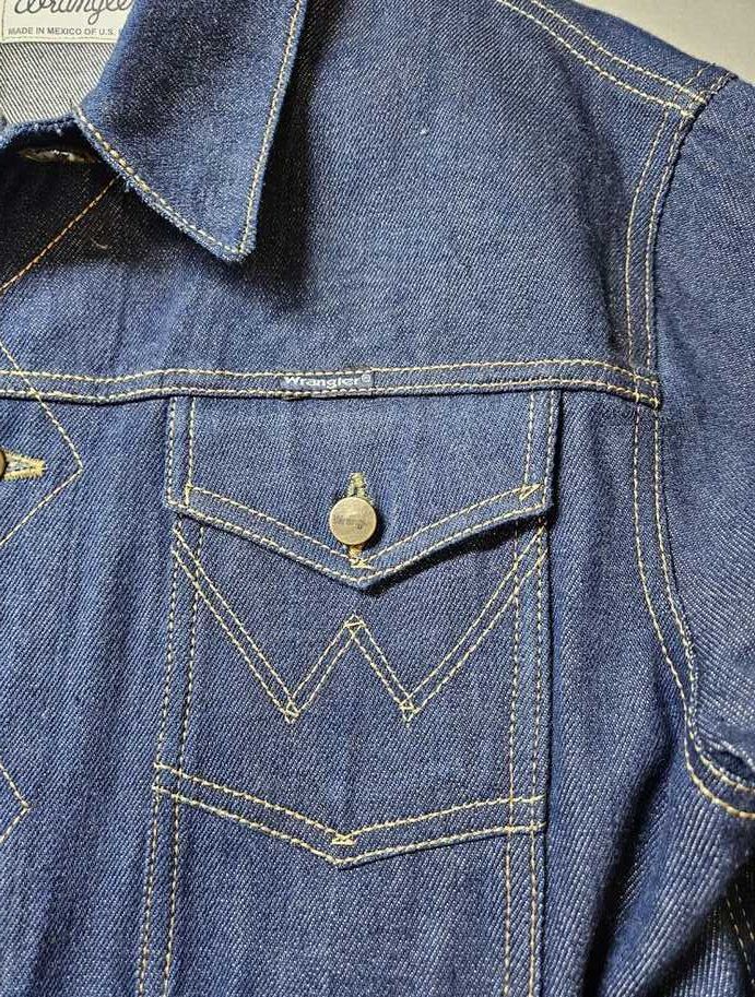 Продаю новую джинсовую куртку Wrangler XL