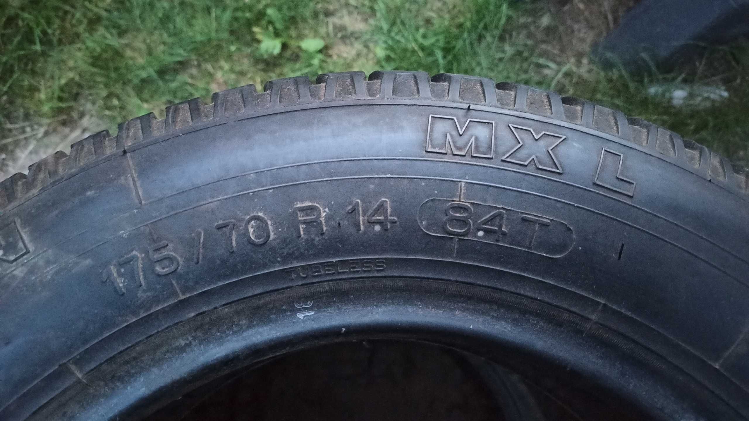 Opona michelin mxv2 195/60/15 88V 8