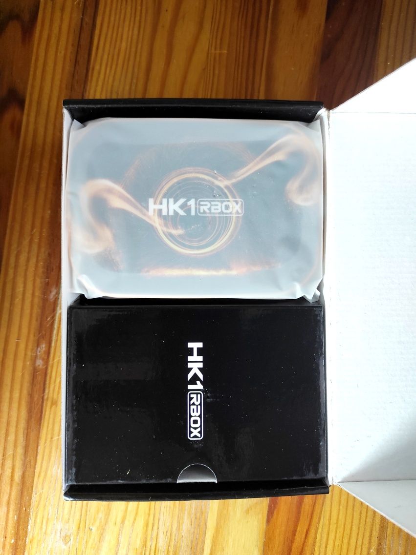 HK1 Box Tv - 4GB RAM, 128GB Android 10