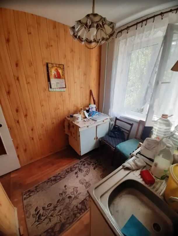 2 кім на середньому поверсі район КАЛНИШЕВСЬКОГО (КОСІОРА) (716260)