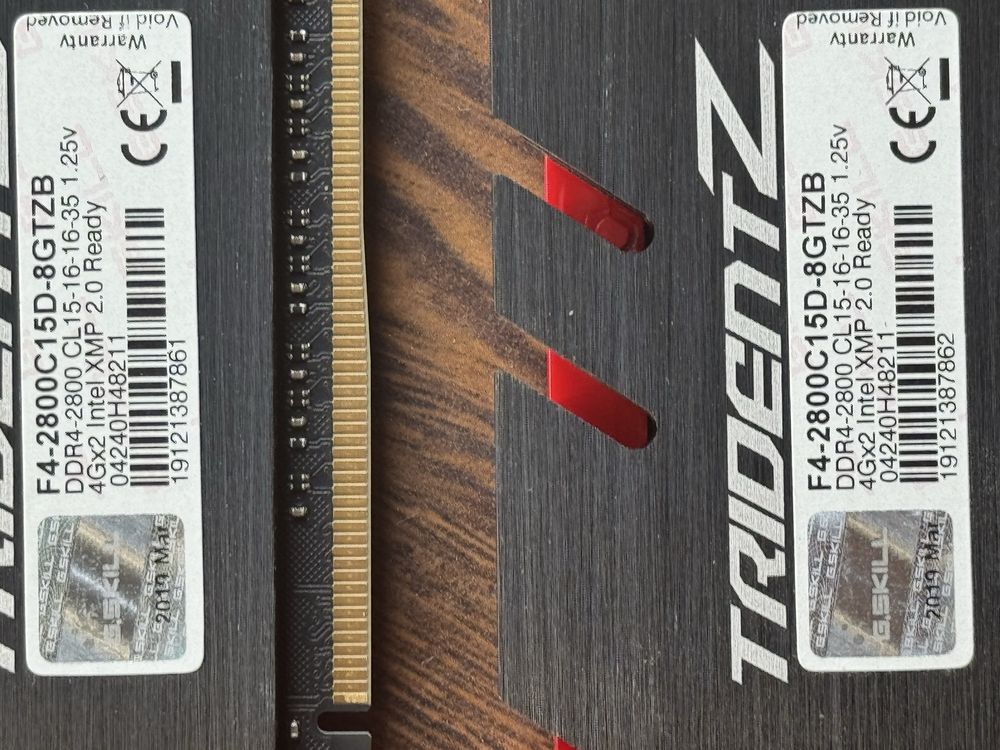 Memorias ram Gskill trident Z DDR4 2x8 16GB 2800