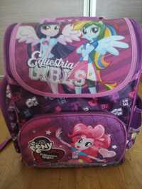 Tornister szkolny Majewski Equestria Girls różowy