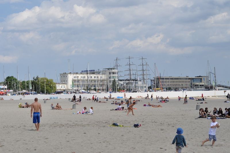 Gdynia- apartament z tarasem, przy plaży z widokiem na morze