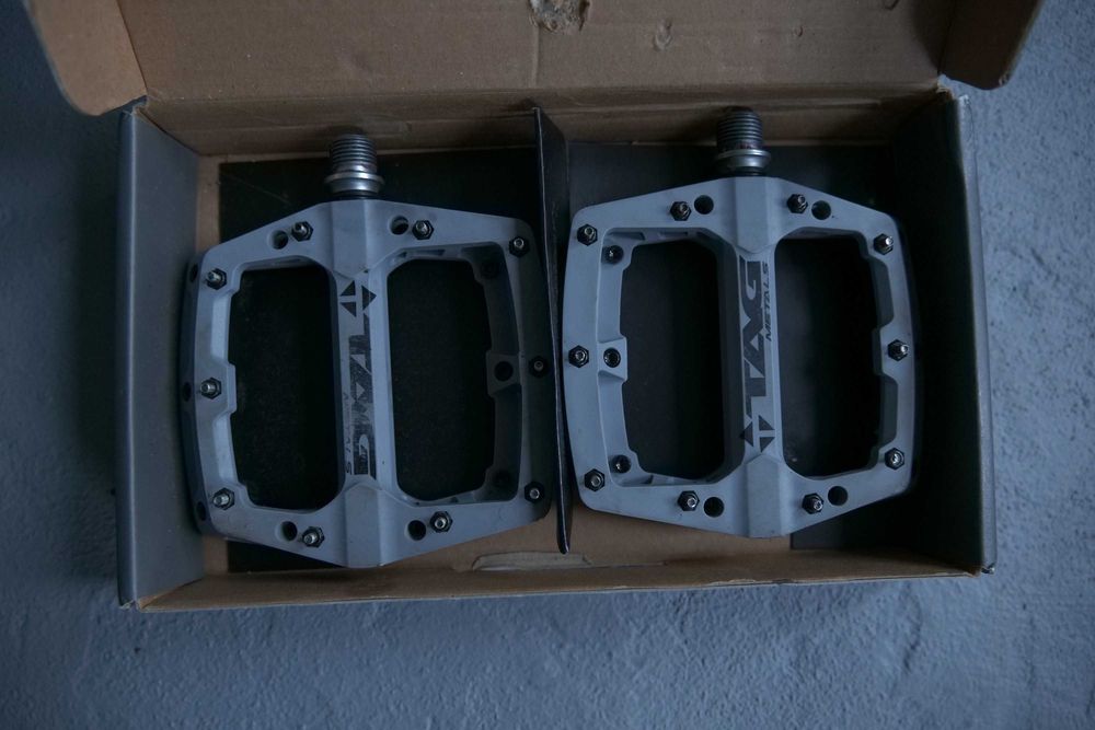 TAG T3 Nylon Pedals Нейлонові педалі MTB