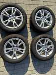 Oryginalne alufelgi 17 z oponami Audi Q3, Q2, A3, VW  Golf 5, 6, 7, To