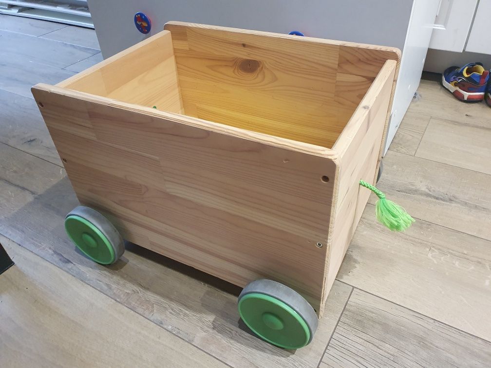 Ikea Flisat Schowek na zabawki na kółkach