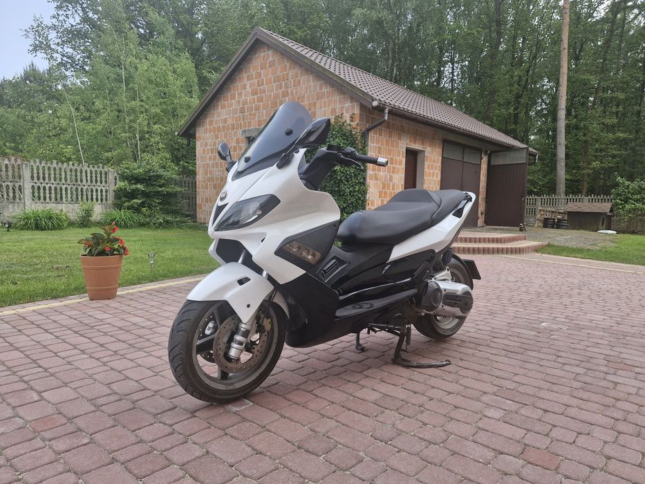 Gilera Nexus 500