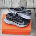 Pegasus Trail 2 'Dark Grey Smoke'