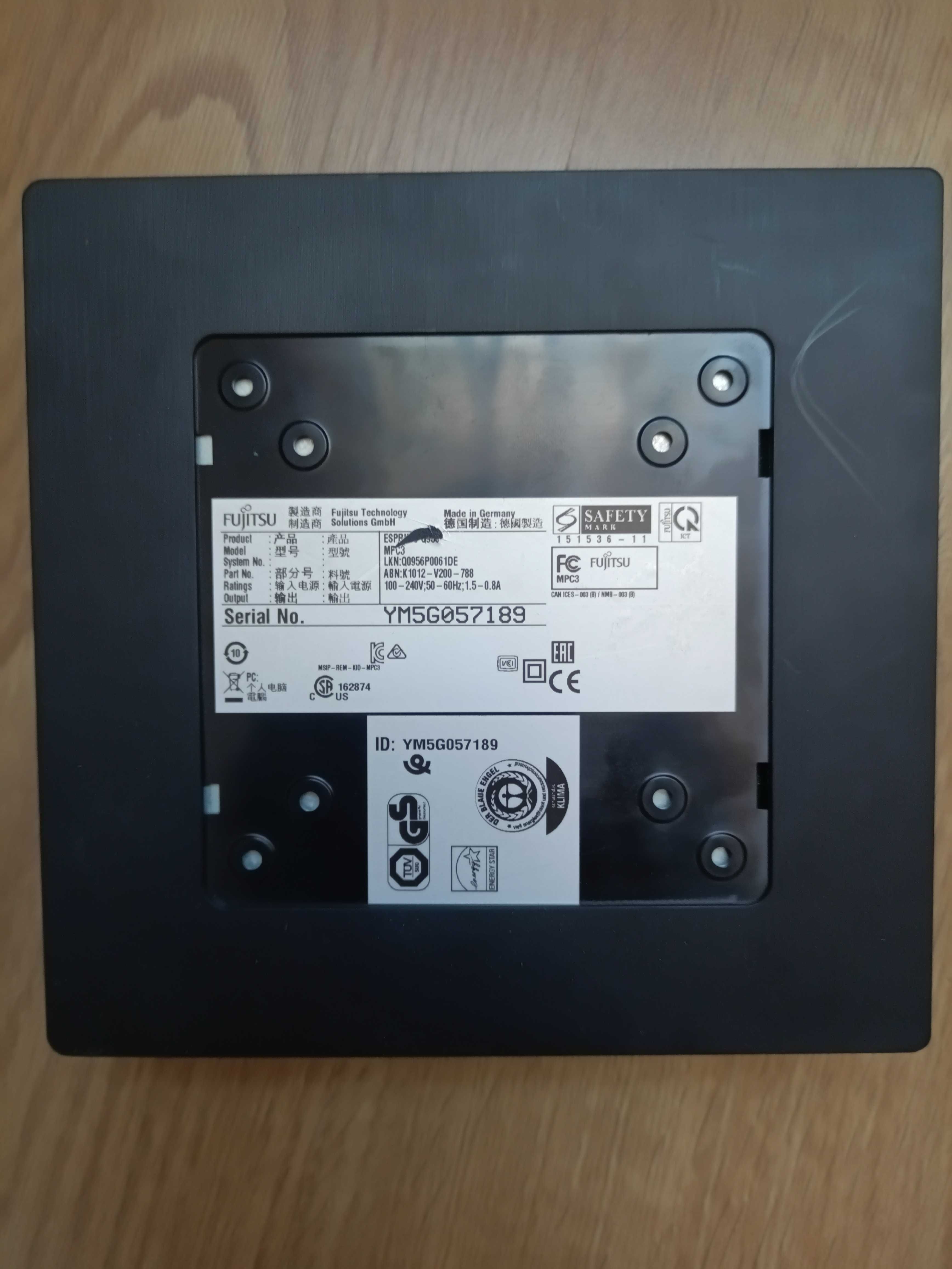 Неттоп Fujitsu Esprimo Q957  Core i3-6100T/8 GB RAM/240 GB SSD
