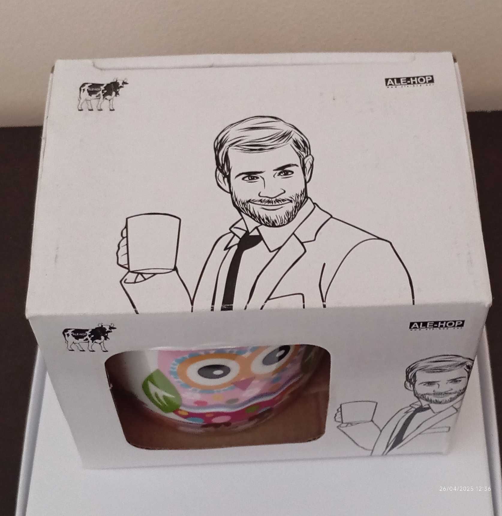 Caneca nova da ALE-HOP nova com caixa.