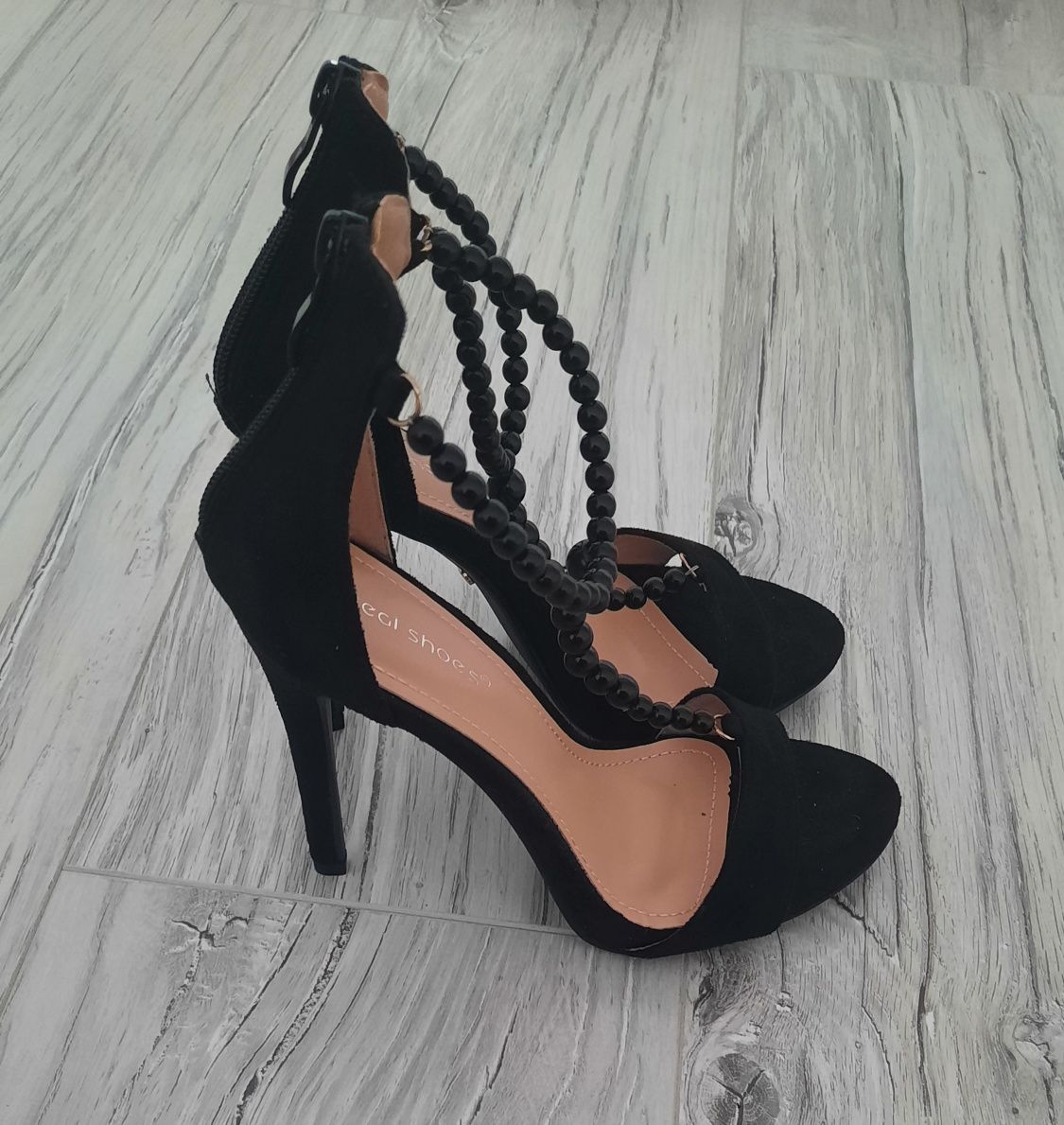 Szpilki Ideal shoes