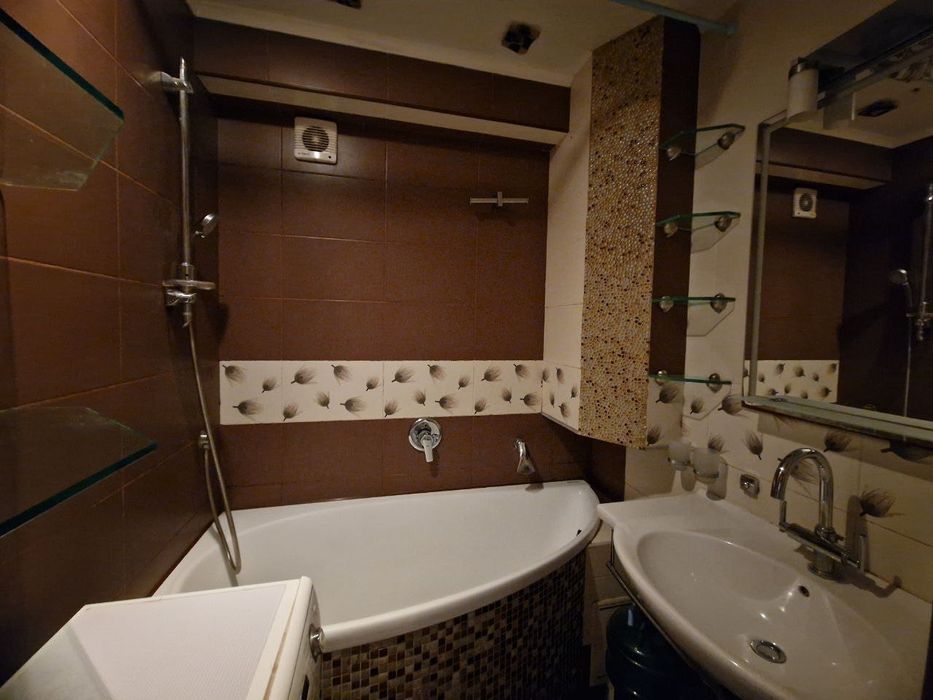 3 комнатная квартира Таирова Королева/Панорама Рынок киевский ГАЗ