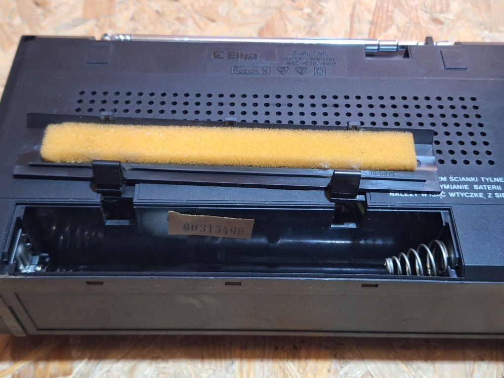 Radio eltra R-6322 w pełni sprawne doskonały stan