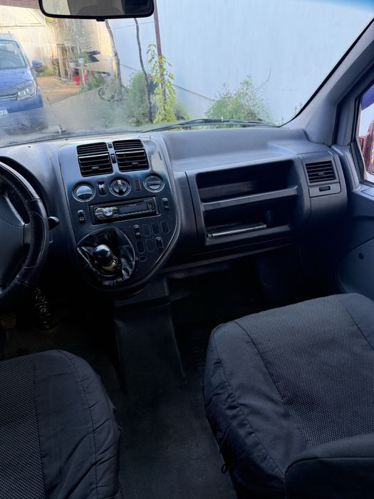 Поодаю Mercedes-Benz Vito 112 пасажир 2.2cdi