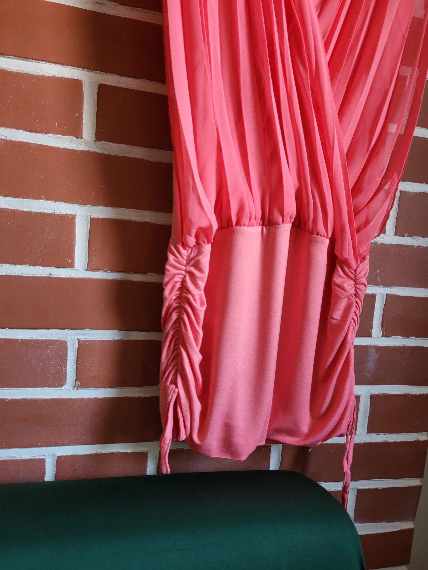 Nowa różowa sukienka z wiskozy M L