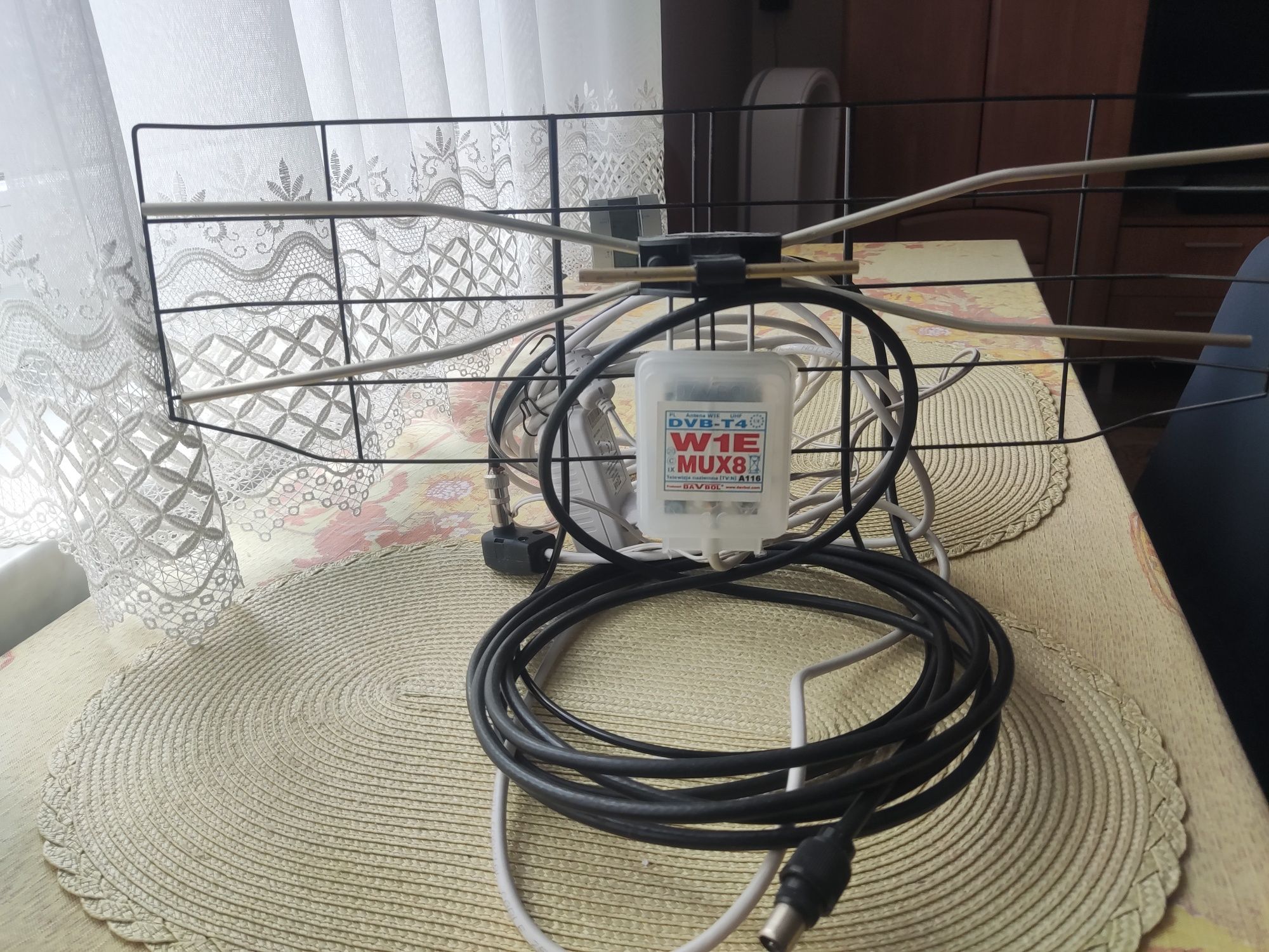 Antena pokojowa z kablem dl ok 5 m