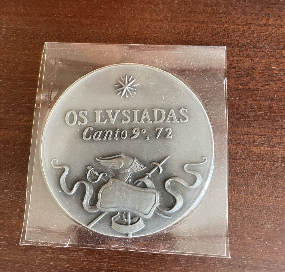 Medalhas lusiadas em caixa/expositor