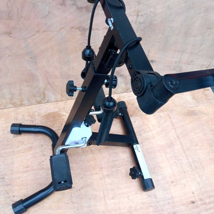 Велотренажер з еспандерами Crivit, з Європи