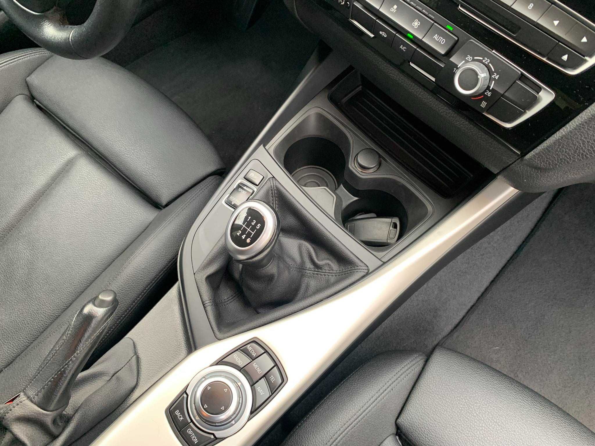 BMW 116d 2017 Sport LED, PELE, GPS