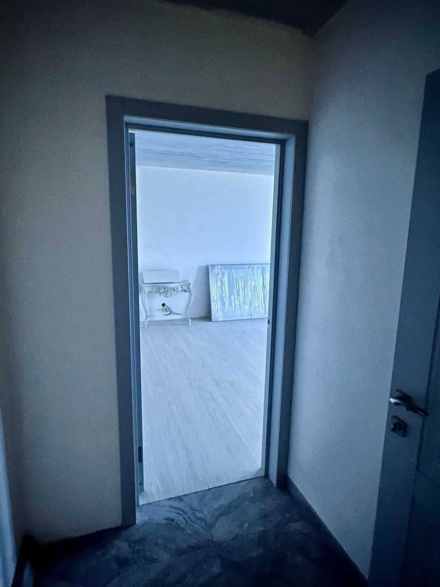 ПРодам 2 ух кімнатну  кв  вул.Любецька 2 а