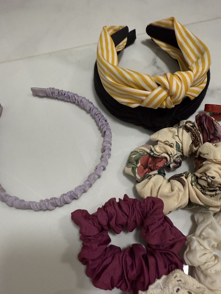 Zestaw scrunchie opasek kolczyków spinek
