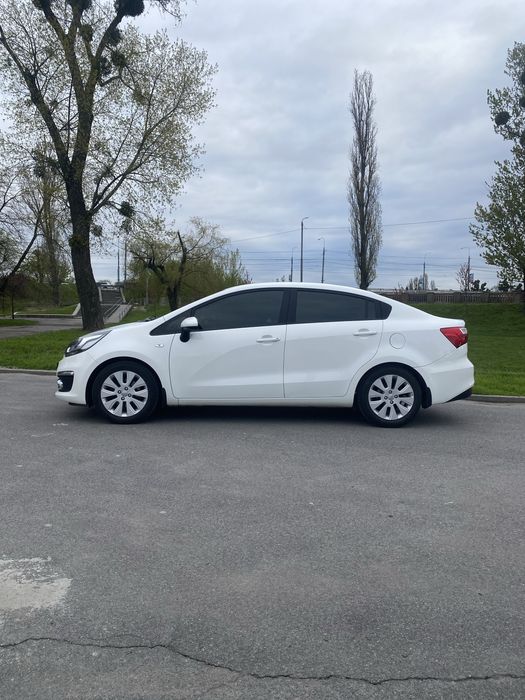 Продам Kia Rio 2017